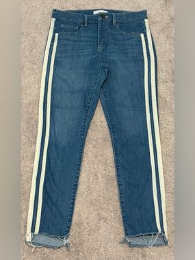 Loft Jeans Women's Size 6 Skinny Double White Stripe Frayed Ankle Measured 30x28